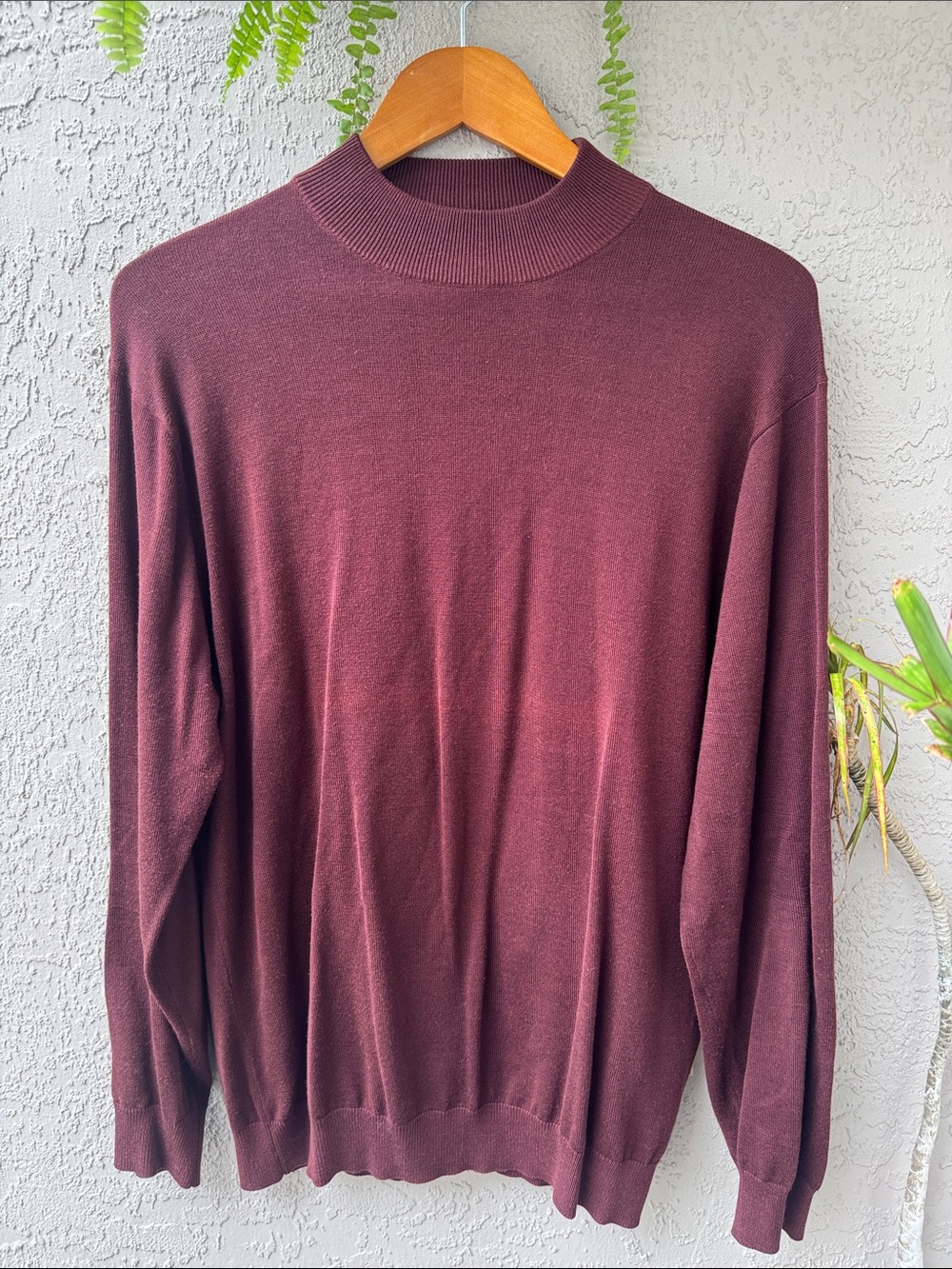 Pronto Uomo Burgundy Crewneck Silk/Cotton Blend Long Sleeve Shirt
